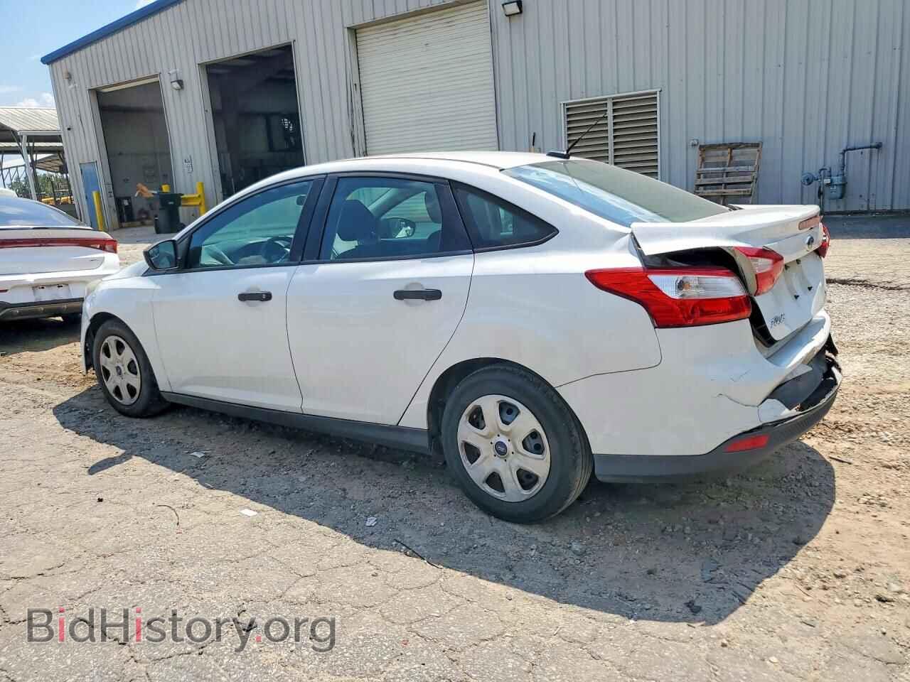 2013 FORD FOCUS - VIN: 1FADP3E24DL174379 - Фото 2