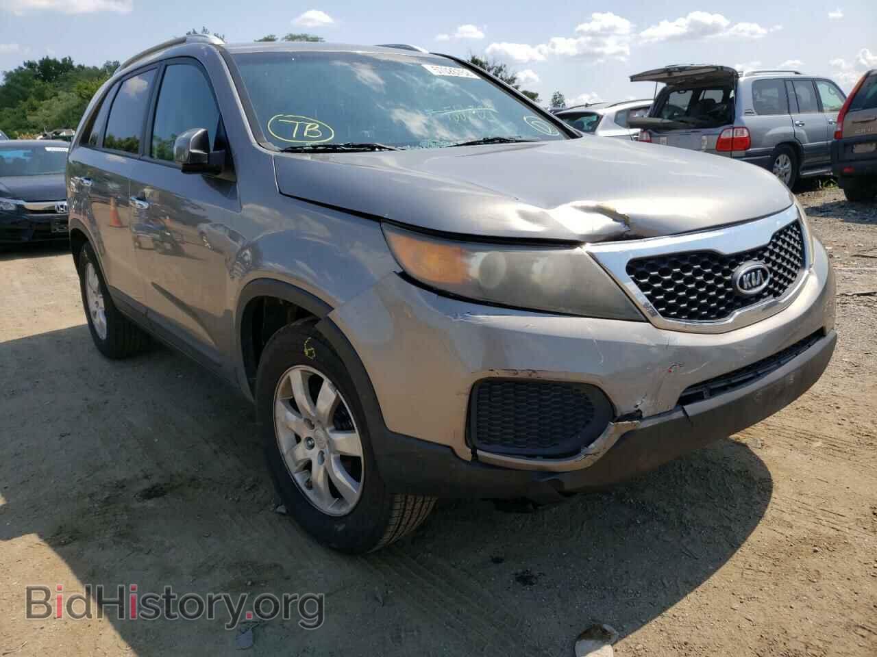 Photo 5XYKT4A20BG160612 - KIA SORENTO 2011