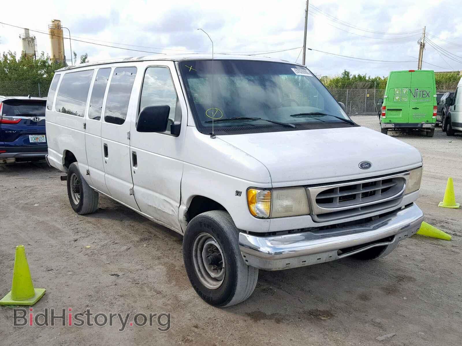 Photo 1FBSS31L9XHB44871 - FORD ECONOLINE 1999