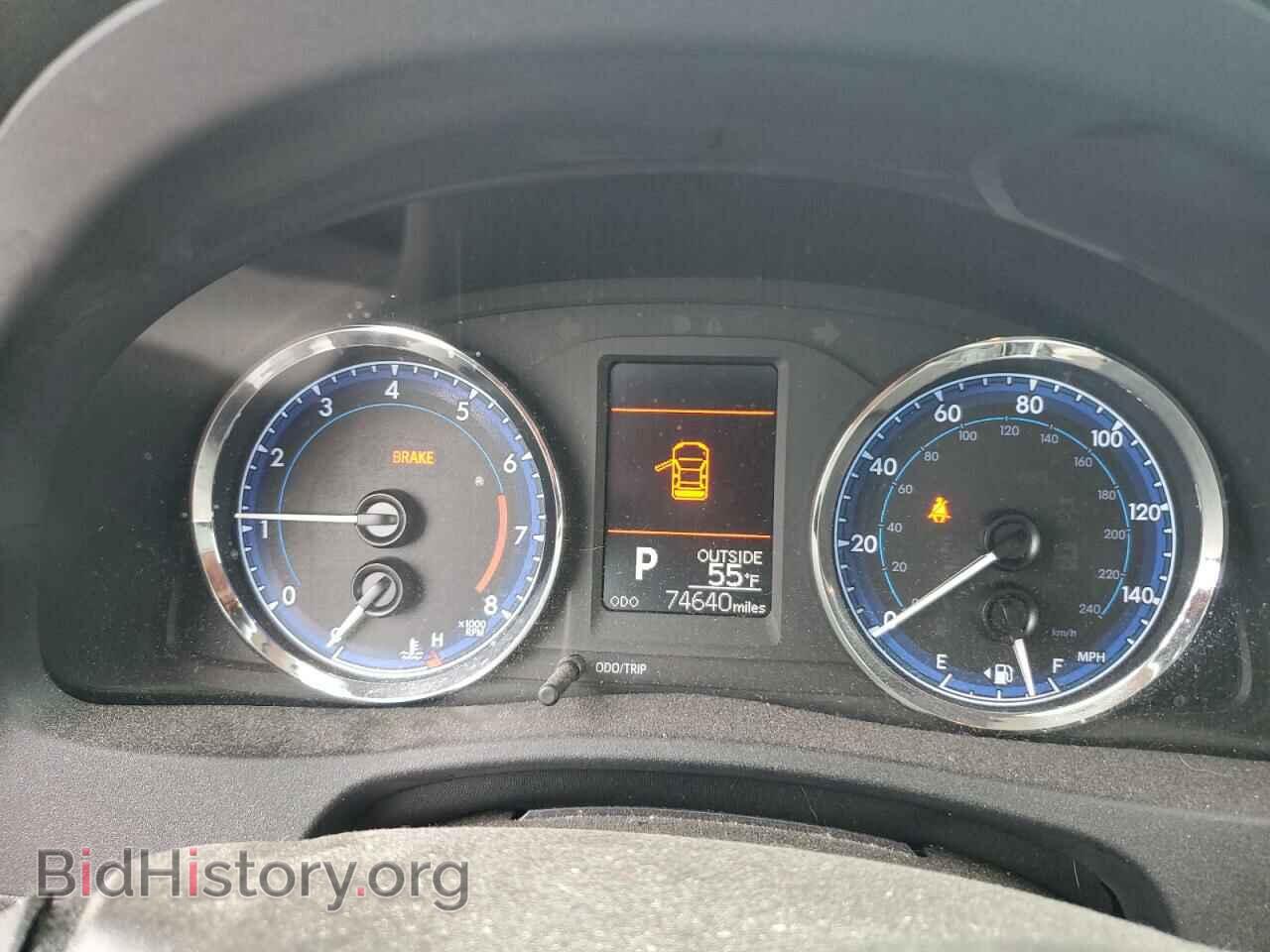 2017 TOYOTA COROLLA - VIN: 2T1BURHE3HC945110 - Фото 9