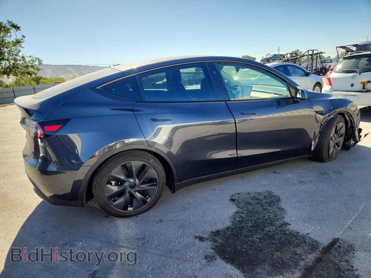 2024 TESLA MODEL Y - VIN: 7SAYGDED0RF119184 - Фото 3