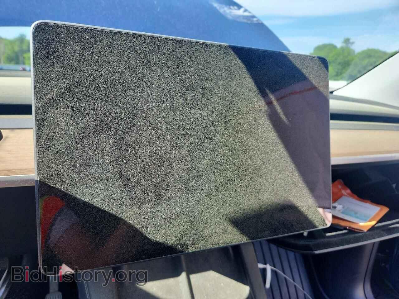 2024 TESLA MODEL Y - VIN: 7SAYGDEE2RA301815 - Photo 9
