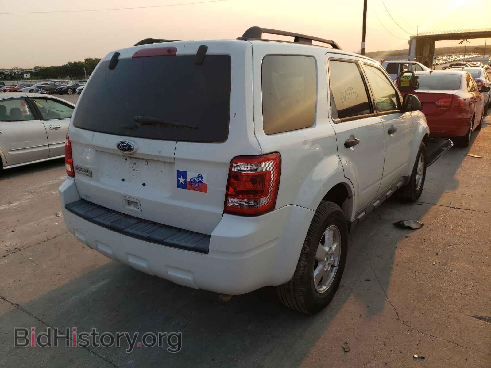2012 FORD ESCAPE - VIN: 1FMCU0D73CKB69779 - Фото 4