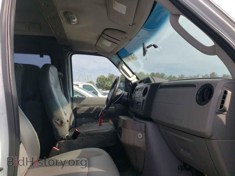 2010 Ford ECONOLINE (VIN 1FTNS2EL3ADA68706) — photo 5 of 10