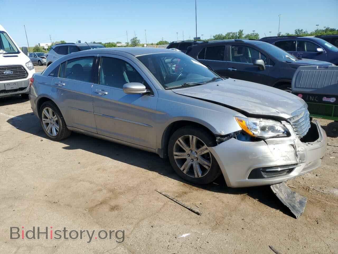2013 CHRYSLER 200 - VIN: 1C3CCBBB6DN732094 - Фото 4