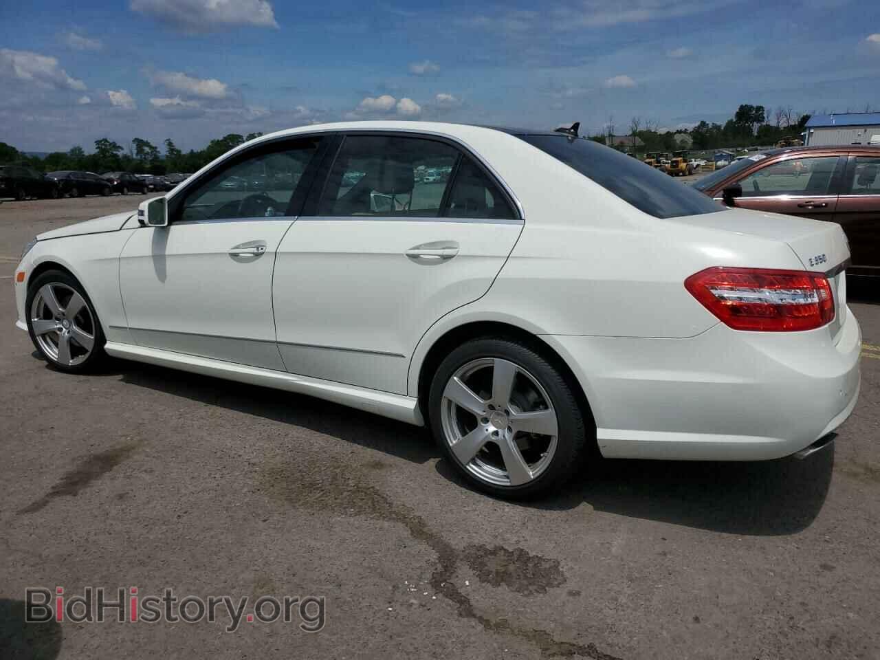 2010 MERCEDES-BENZ E-CLASS - VIN: WDDHF5GB7AA224647 - Фото 2