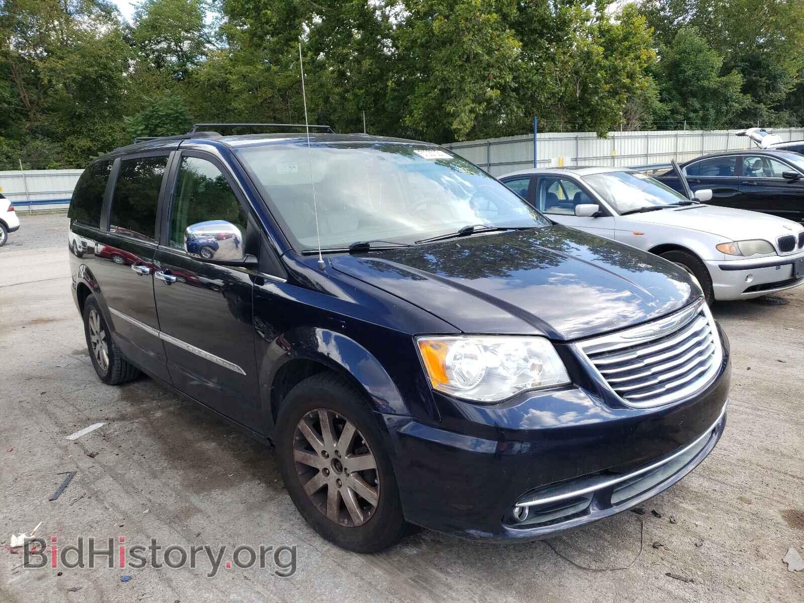 Фотография 2A4RR8DG1BR682022 - CHRYSLER MINIVAN 2011
