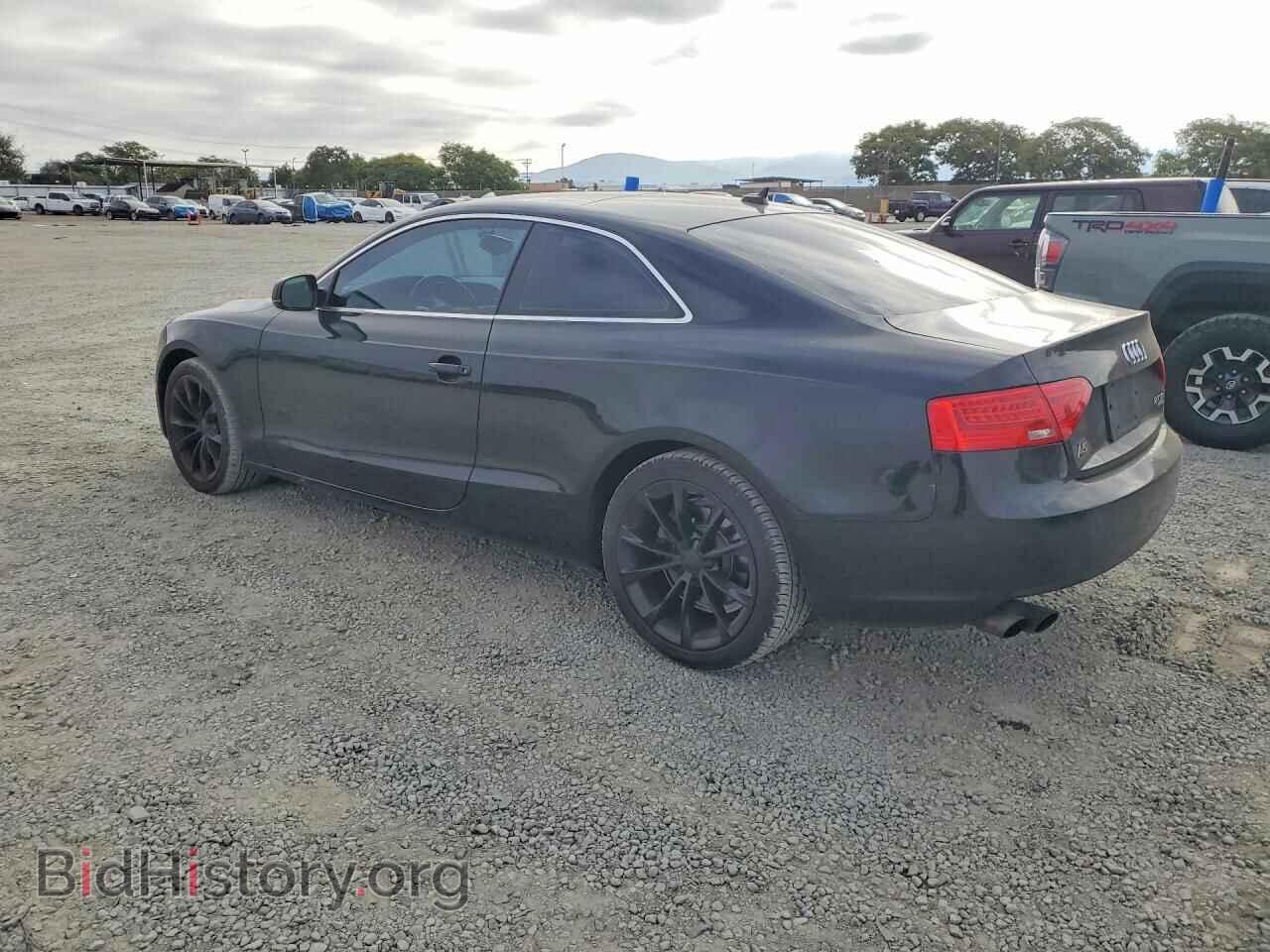 2013 AUDI A5 - VIN: WAULFAFR9DA066437 - Фото 2
