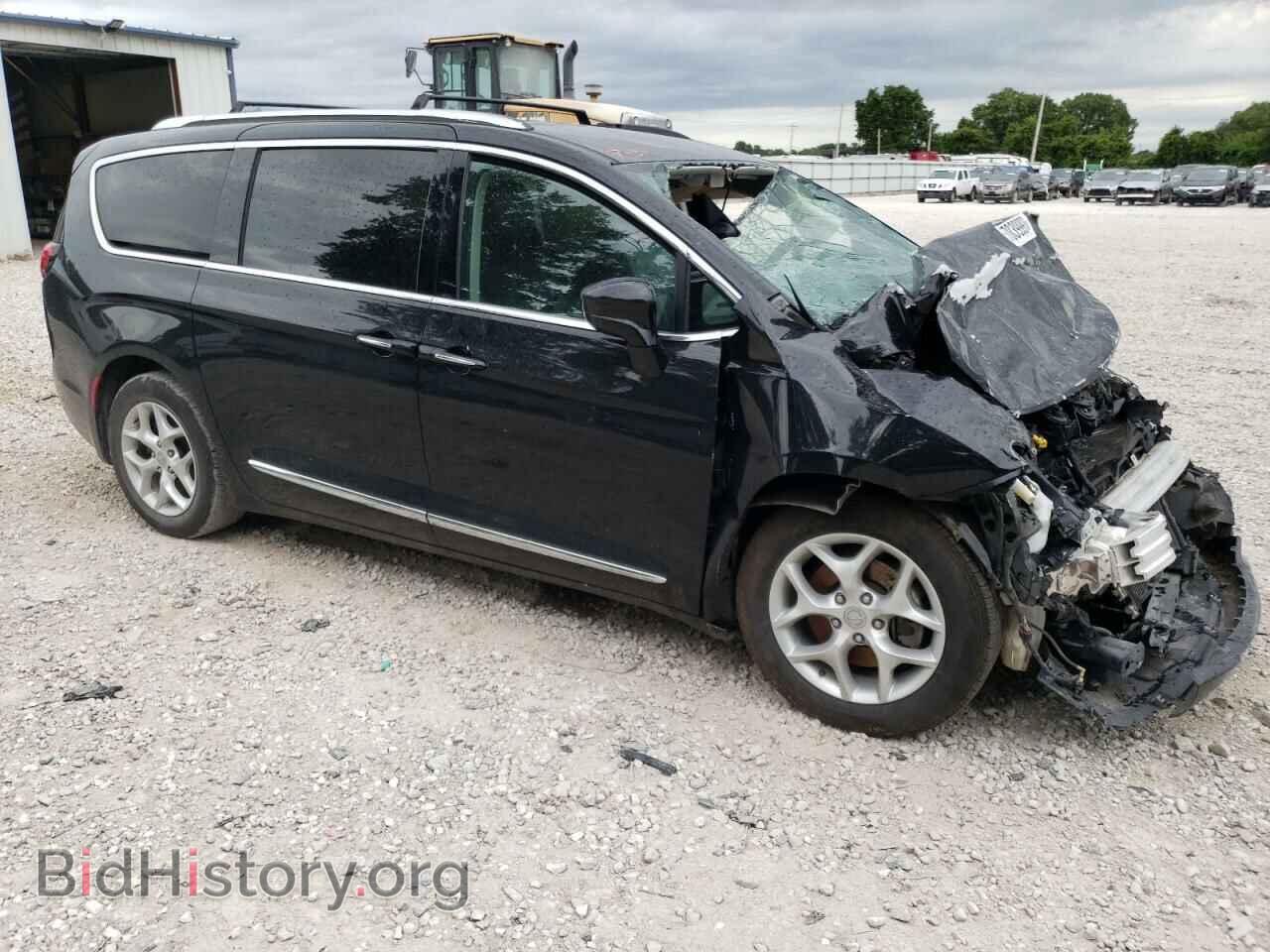 2017 CHRYSLER PACIFICA - VIN: 2C4RC1EG2HR538663 - Photo 4
