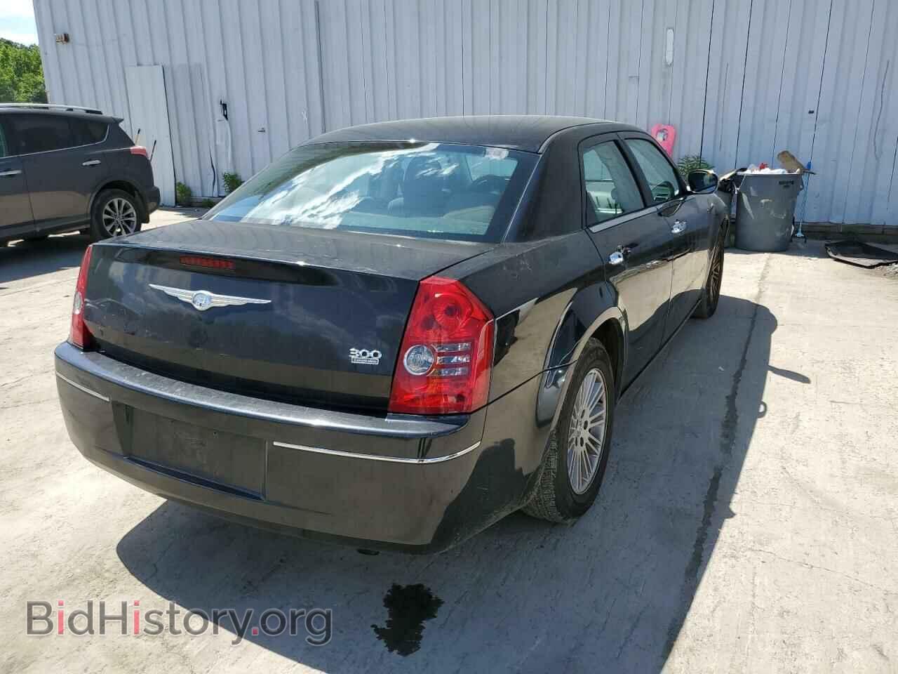 2010 CHRYSLER 300 - VIN: 2C3CA4CD2AH101588 - Фото 3