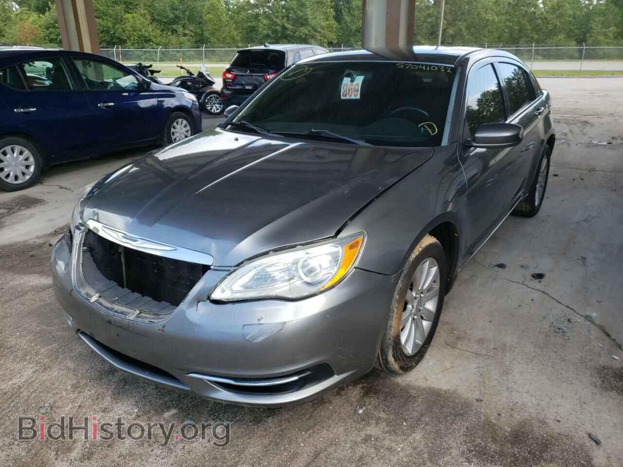 2013 CHRYSLER 200 - VIN: 1C3CCBBB4DN763683 - Фото 2