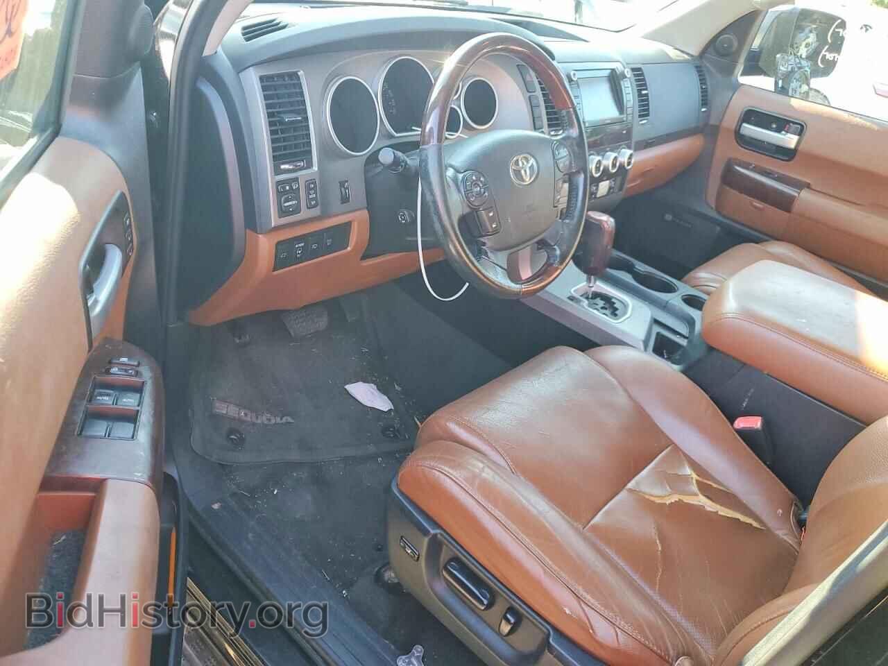 2011 TOYOTA SEQUOIA - VIN: 5TDDY5G16BS045529 - Фото 8