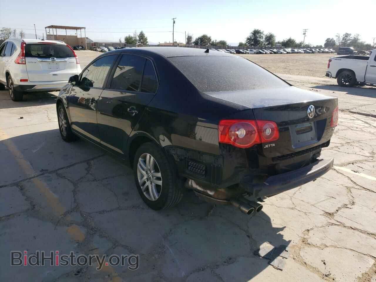 2007 VOLKSWAGEN JETTA - VIN: 3VWPG71K17M063261 - Фото 3