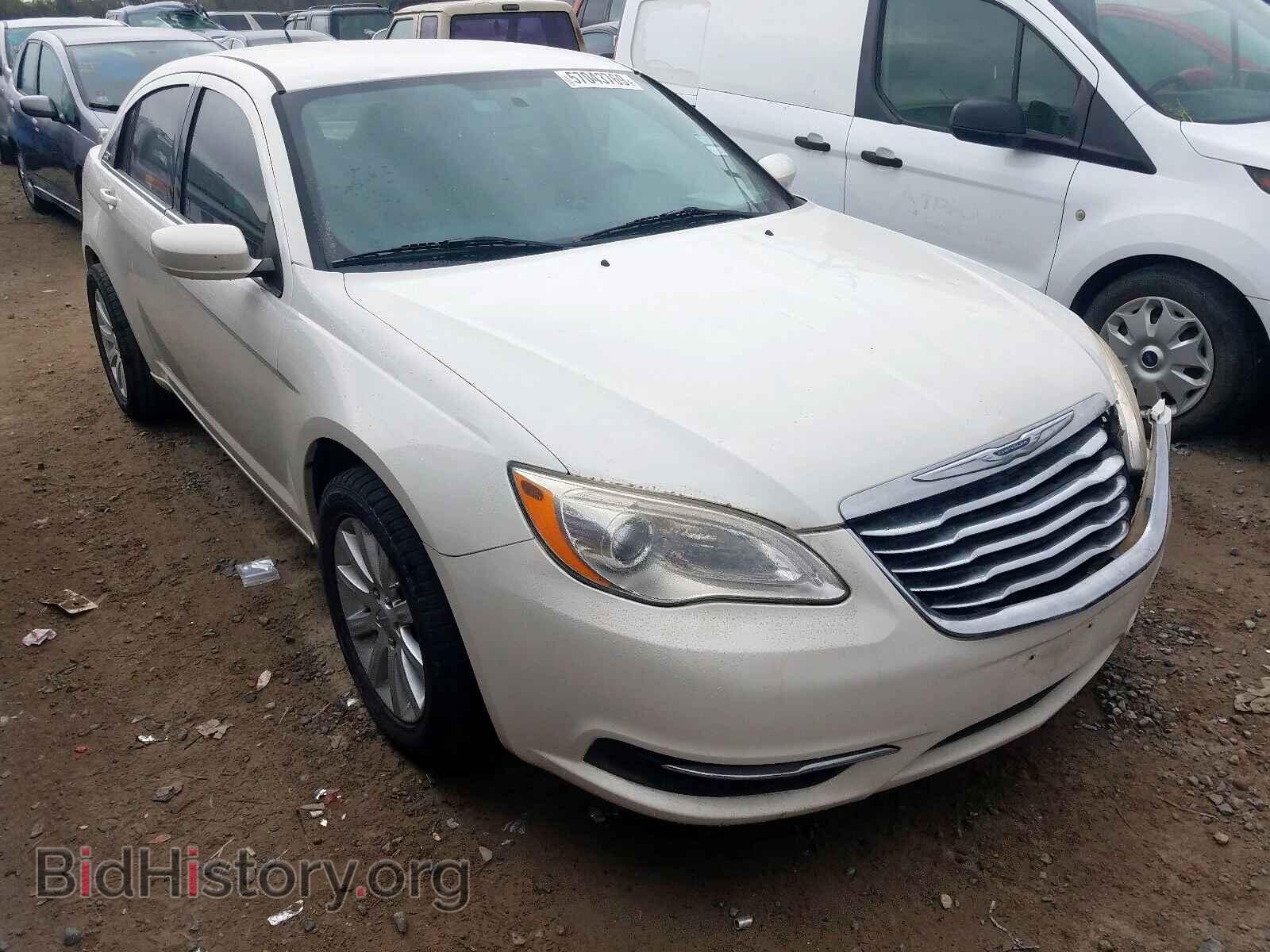 Photo 1C3BC1FB6BN500446 - CHRYSLER 200 2011