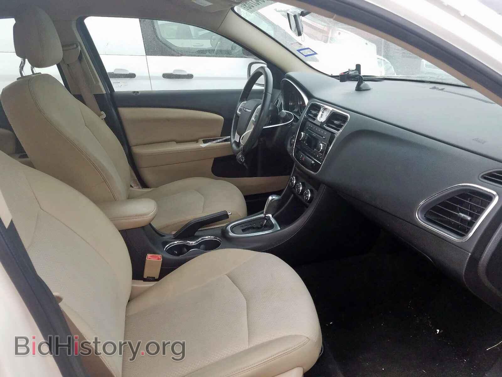 2011 CHRYSLER 200 - VIN: 1C3BC1FB6BN500446 - Фото 5