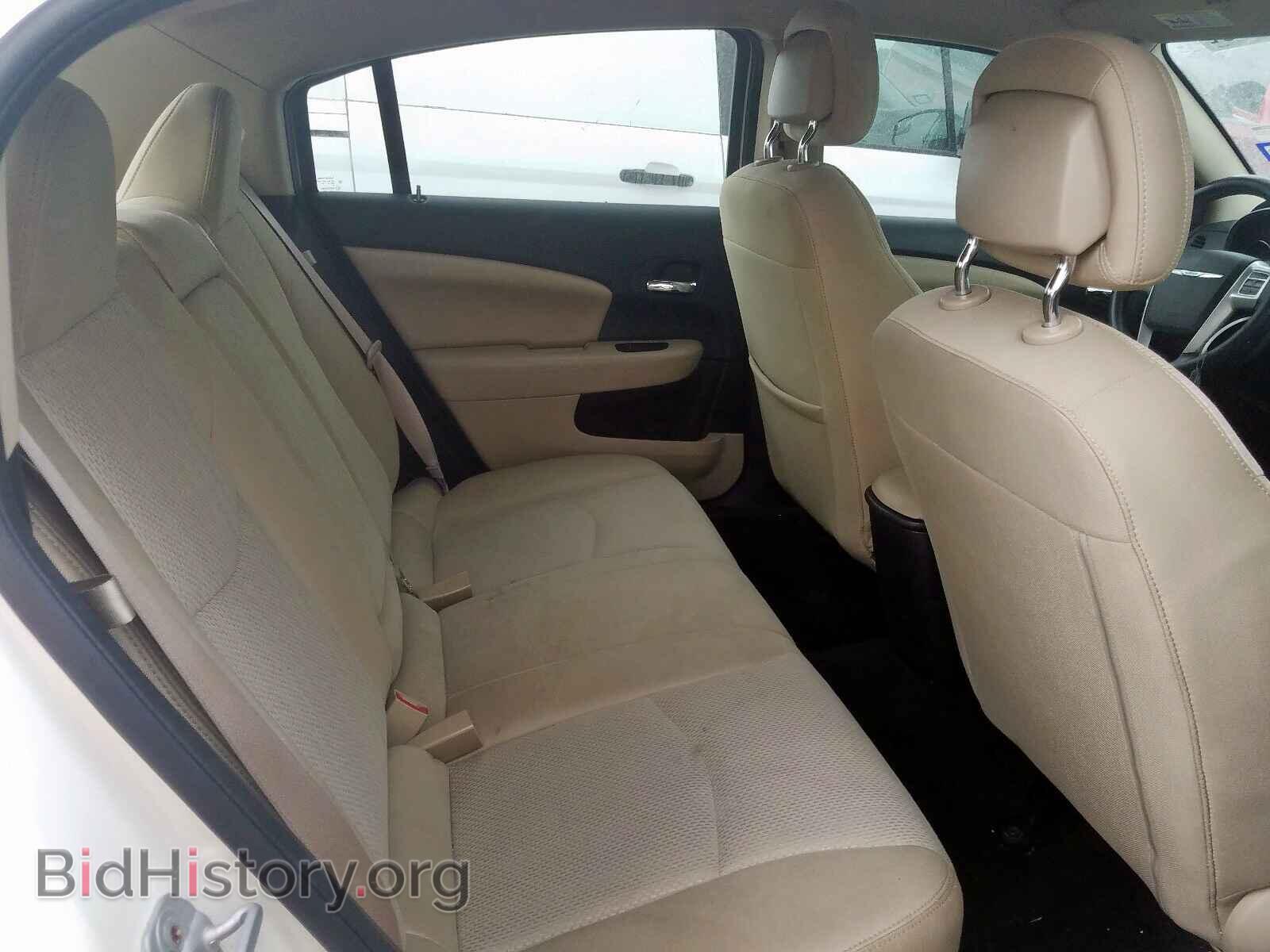 2011 CHRYSLER 200 - VIN: 1C3BC1FB6BN500446 - Фото 6