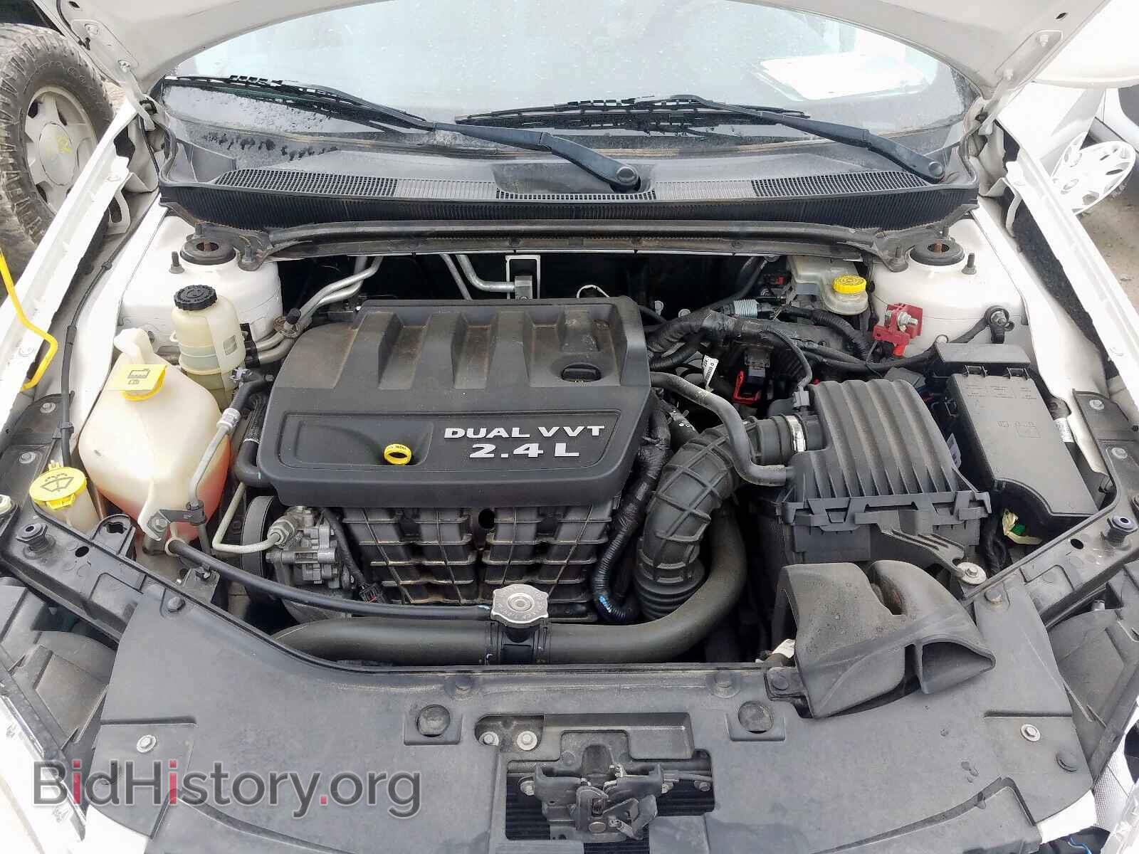 2011 CHRYSLER 200 - VIN: 1C3BC1FB6BN500446 - Фото 7
