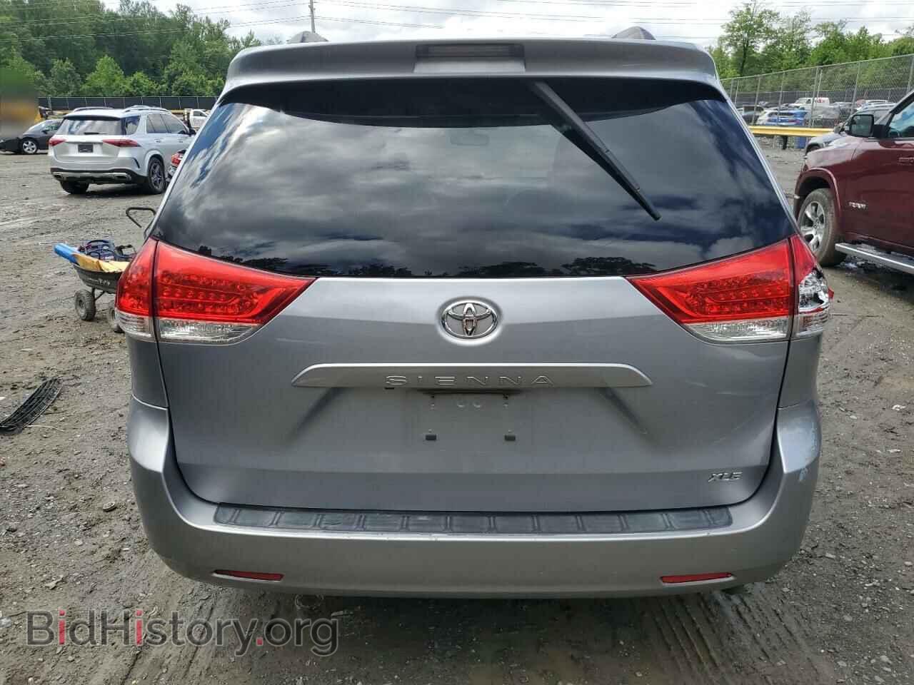 2011 TOYOTA All Models - VIN: 5TDYK3DC1BS165154 - Фото 6