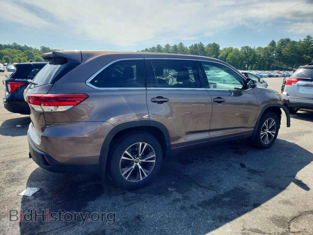 2017 TOYOTA HIGHLANDER - VIN: 5TDBZRFH0HS433052 - Фото 3
