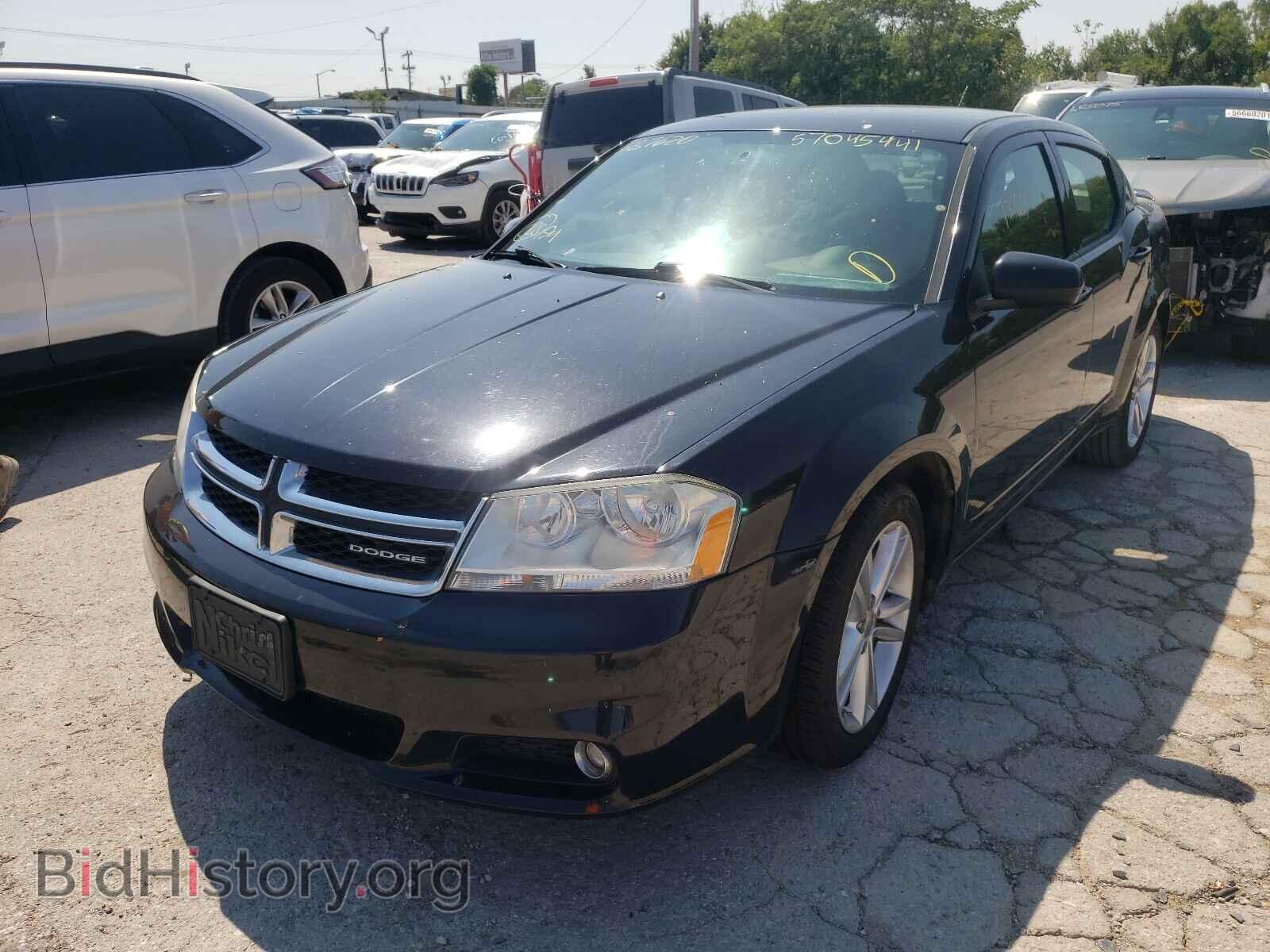 2011 DODGE AVENGER - VIN: 1B3BD1FG5BN587620 - Фото 2