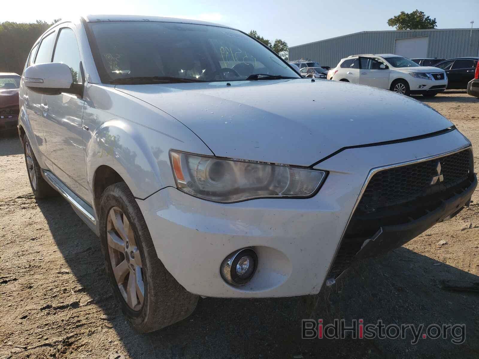 Photo JA4JS4AX3BU020055 - MITSUBISHI OUTLANDER 2011