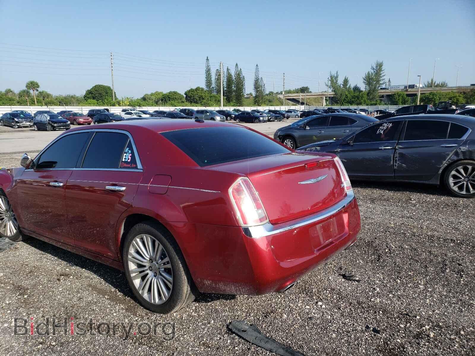 2012 CHRYSLER 300 - VIN: 2C3CCAET4CH137010 - Photo 3