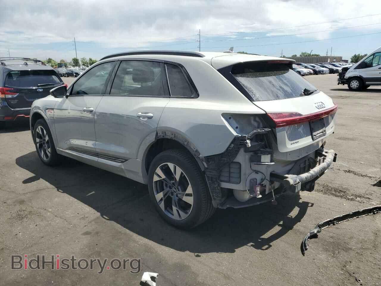 2021 AUDI E-TRON - VIN: WA1AAAGE3MB034608 - Фото 2
