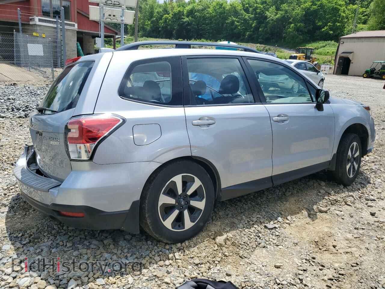 2017 SUBARU FORESTER - VIN: JF2SJABC0HH537887 - Фото 3