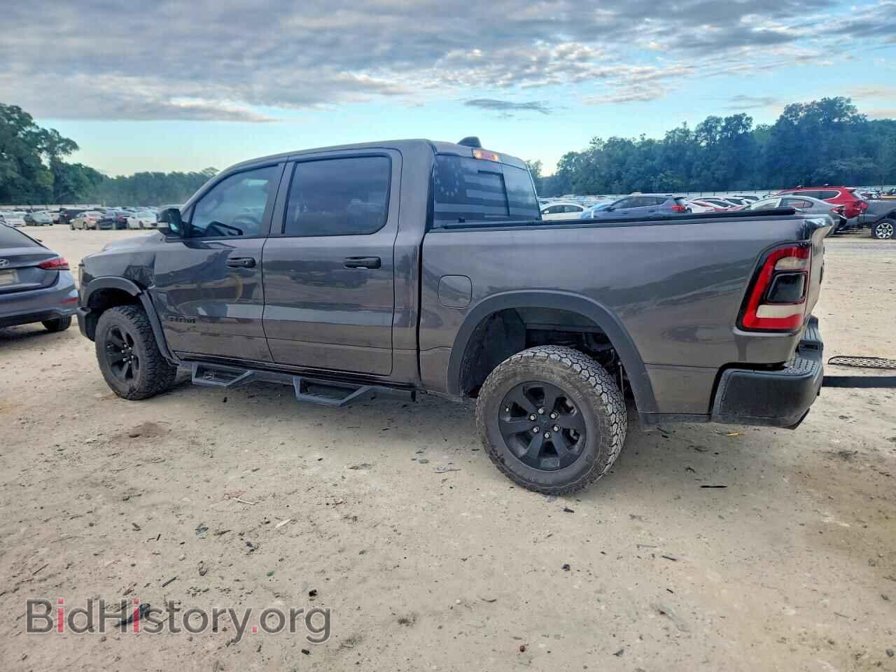 2021 RAM 1500 - VIN: 1C6SRFLT8MN535875 - Photo 2