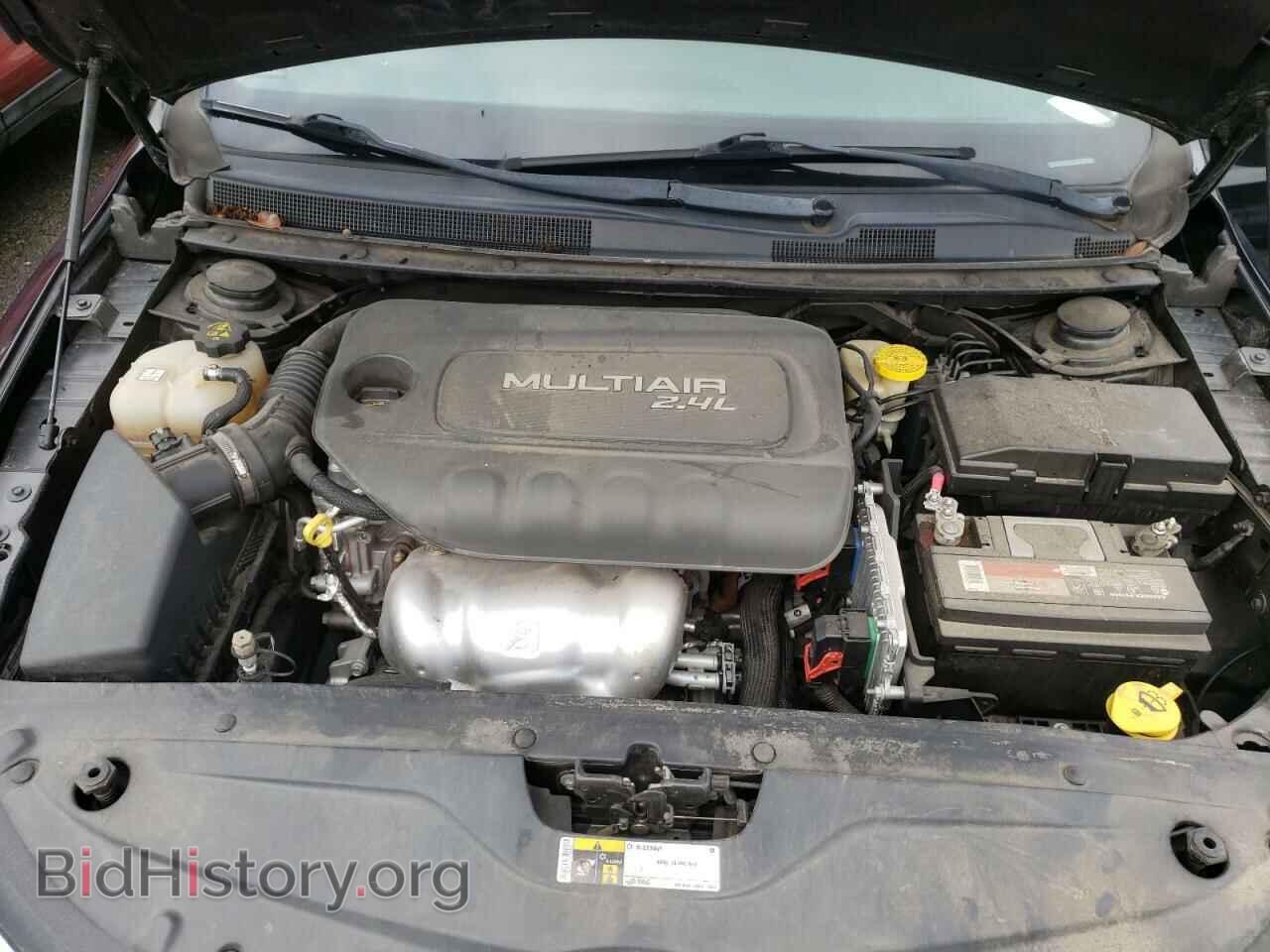 2016 CHRYSLER 200 - VIN: 1C3CCCAB4GN173950 - Фото 7