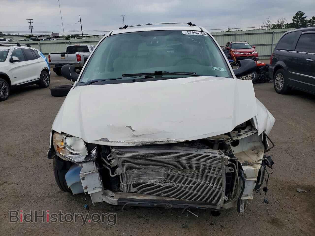 2005 CHRYSLER MINIVAN - VIN: 2C8GP64L95R470718 - Photo 5