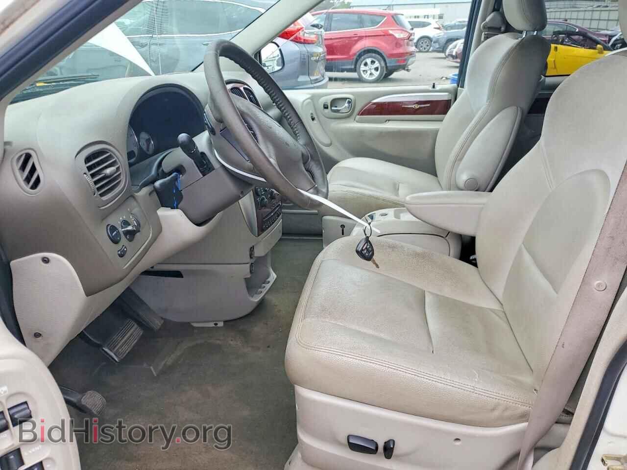 2005 CHRYSLER MINIVAN - VIN: 2C8GP64L95R470718 - Photo 7