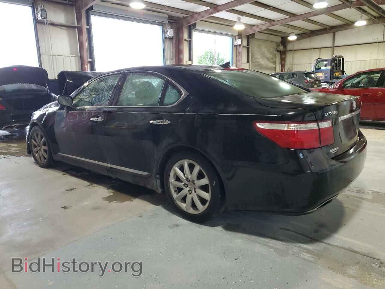 2007 LEXUS LS460 - VIN: JTHBL46F375048820 - Фото 2