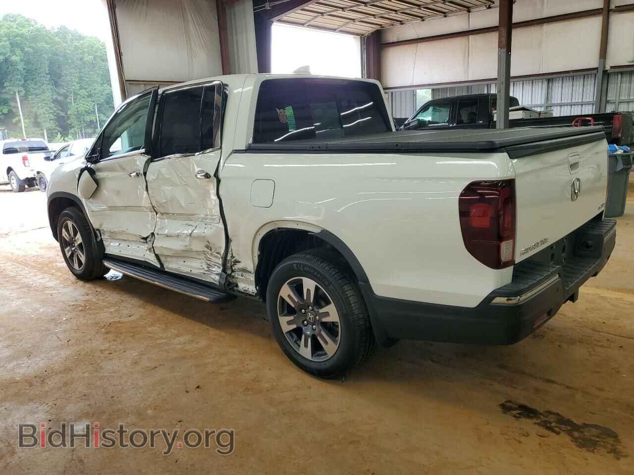 2019 HONDA RIDGELINE - VIN: 5FPYK3F74KB006804 - Фото 2