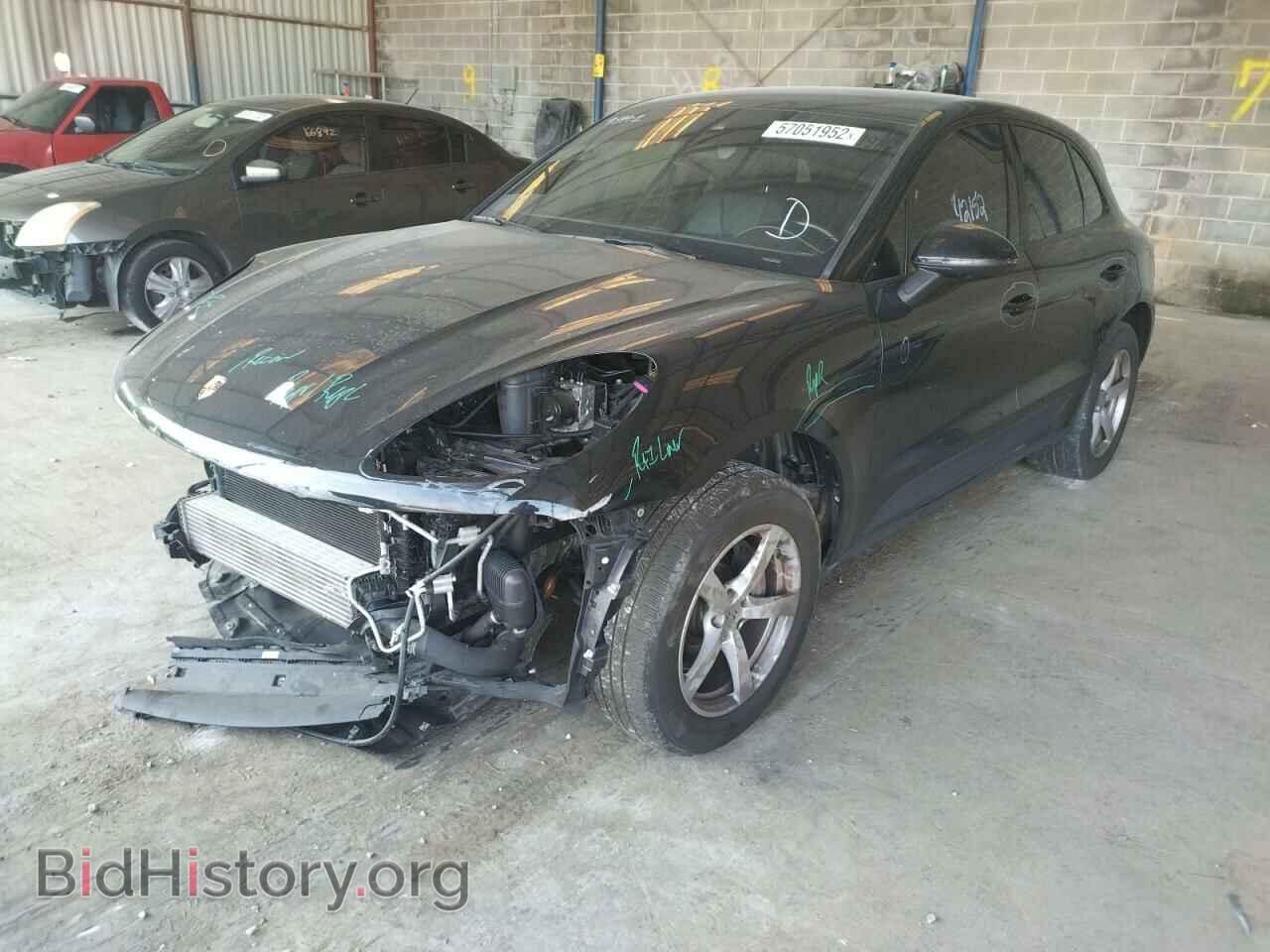 2017 PORSCHE MACAN - VIN: WP1AA2A59HLB00209 - Фото 2