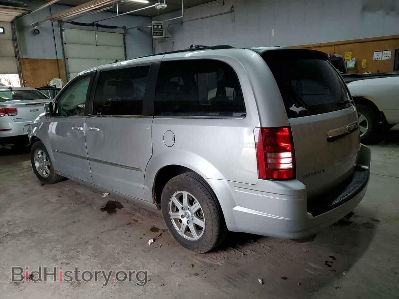 2010 CHRYSLER MINIVAN - VIN: 2A4RR8D16AR398914 - Фото 2