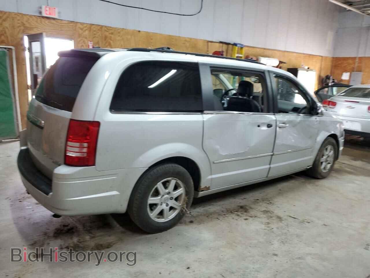 2010 CHRYSLER MINIVAN - VIN: 2A4RR8D16AR398914 - Фото 3