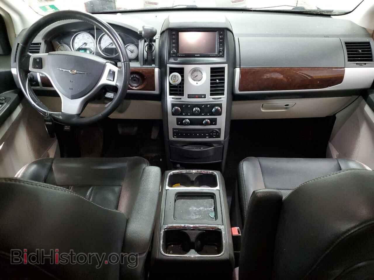 2010 CHRYSLER MINIVAN - VIN: 2A4RR8D16AR398914 - Фото 8