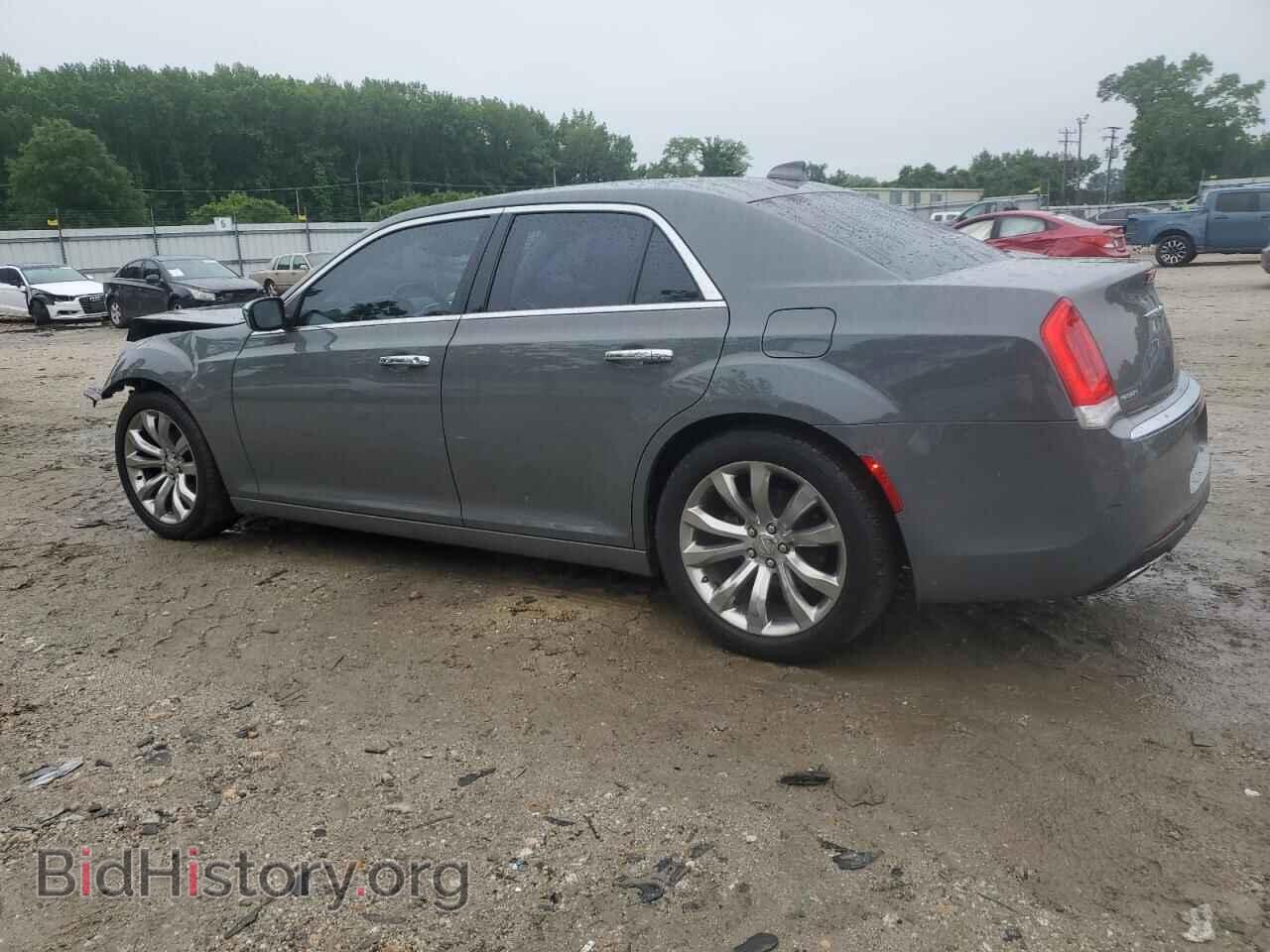 2019 CHRYSLER 300 - VIN: 2C3CCAEG9KH536495 - Фото 2