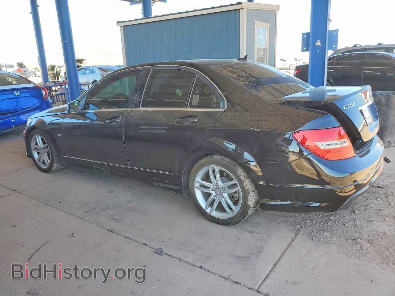 2012 MERCEDES-BENZ C-CLASS - VIN: WDDGF4HB4CR221018 - Фото 2
