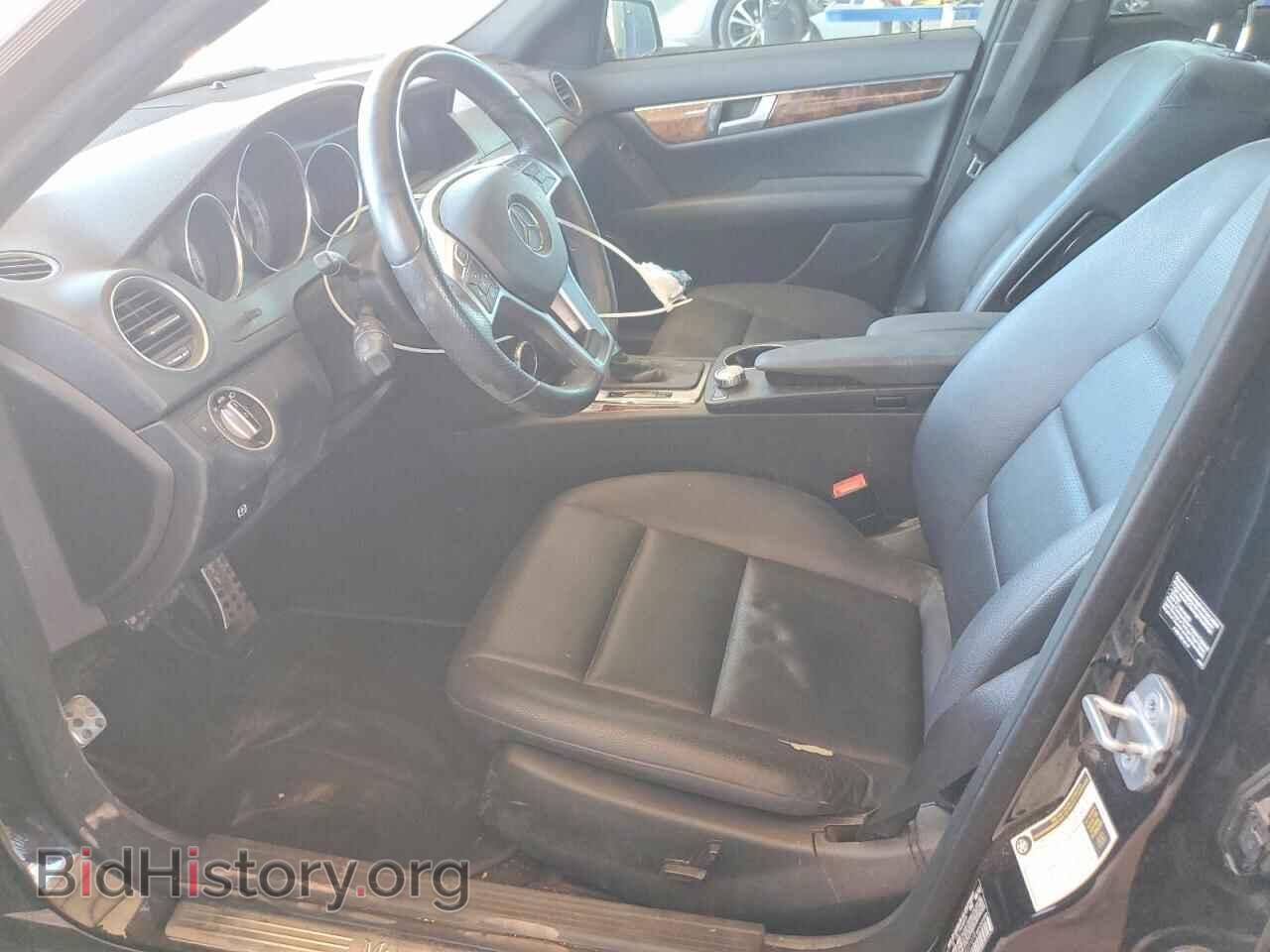 2012 MERCEDES-BENZ C-CLASS - VIN: WDDGF4HB4CR221018 - Фото 7