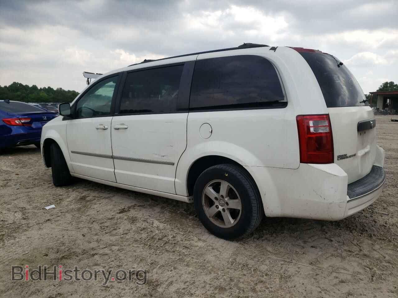 2010 DODGE CARAVAN - VIN: 2D4RN5D16AR100431 - Photo 2