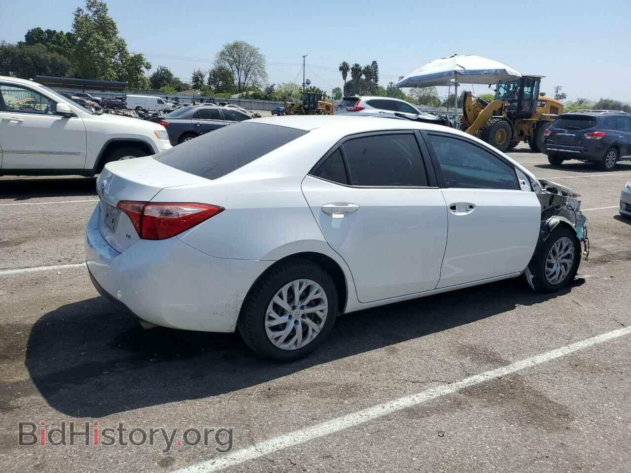 2017 TOYOTA COROLLA - VIN: 5YFBURHE7HP611727 - Фото 3