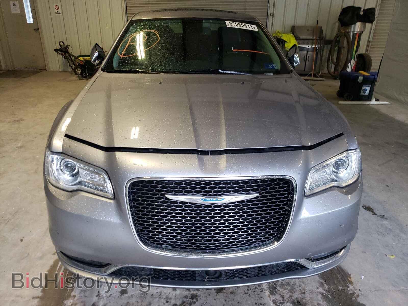 2017 CHRYSLER 300 - VIN: 2C3CCAKG2HH571294 - Фото 9