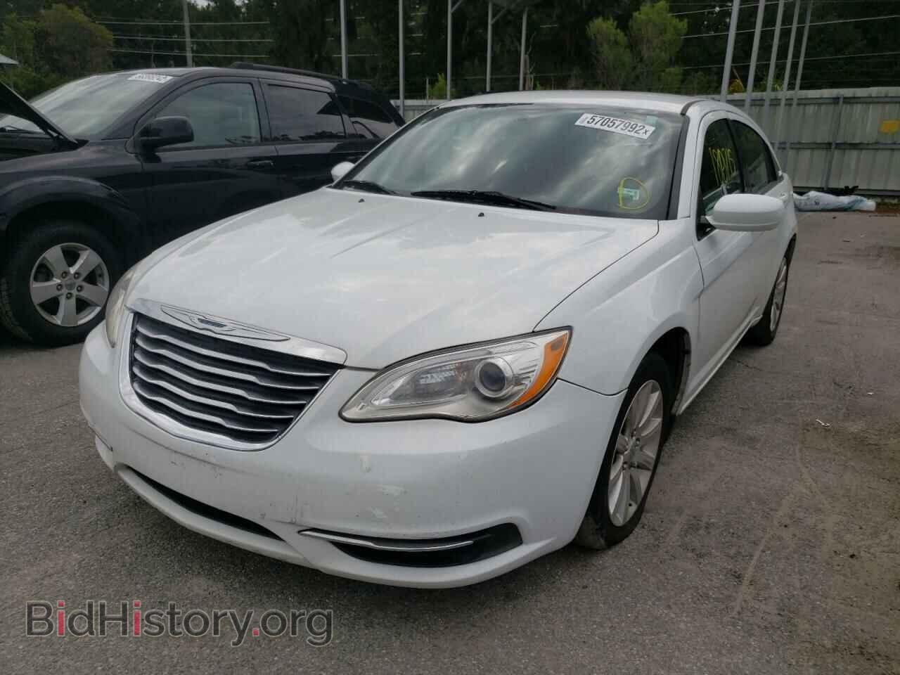 2014 CHRYSLER 200 - VIN: 1C3CCBBB4EN152957 - Фото 2