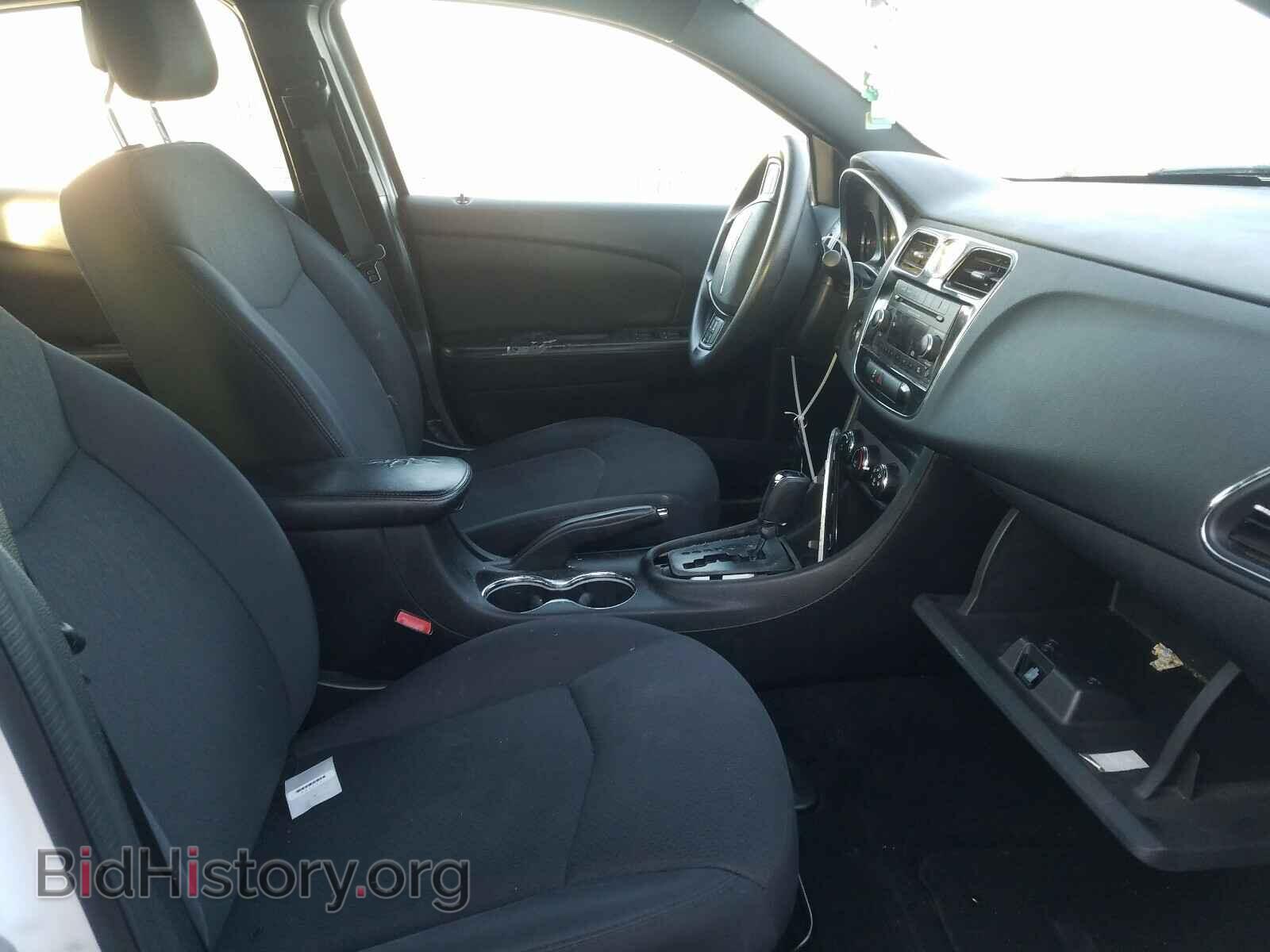2013 CHRYSLER 200 - VIN: 1C3CCBAB4DN647756 - Фото 5