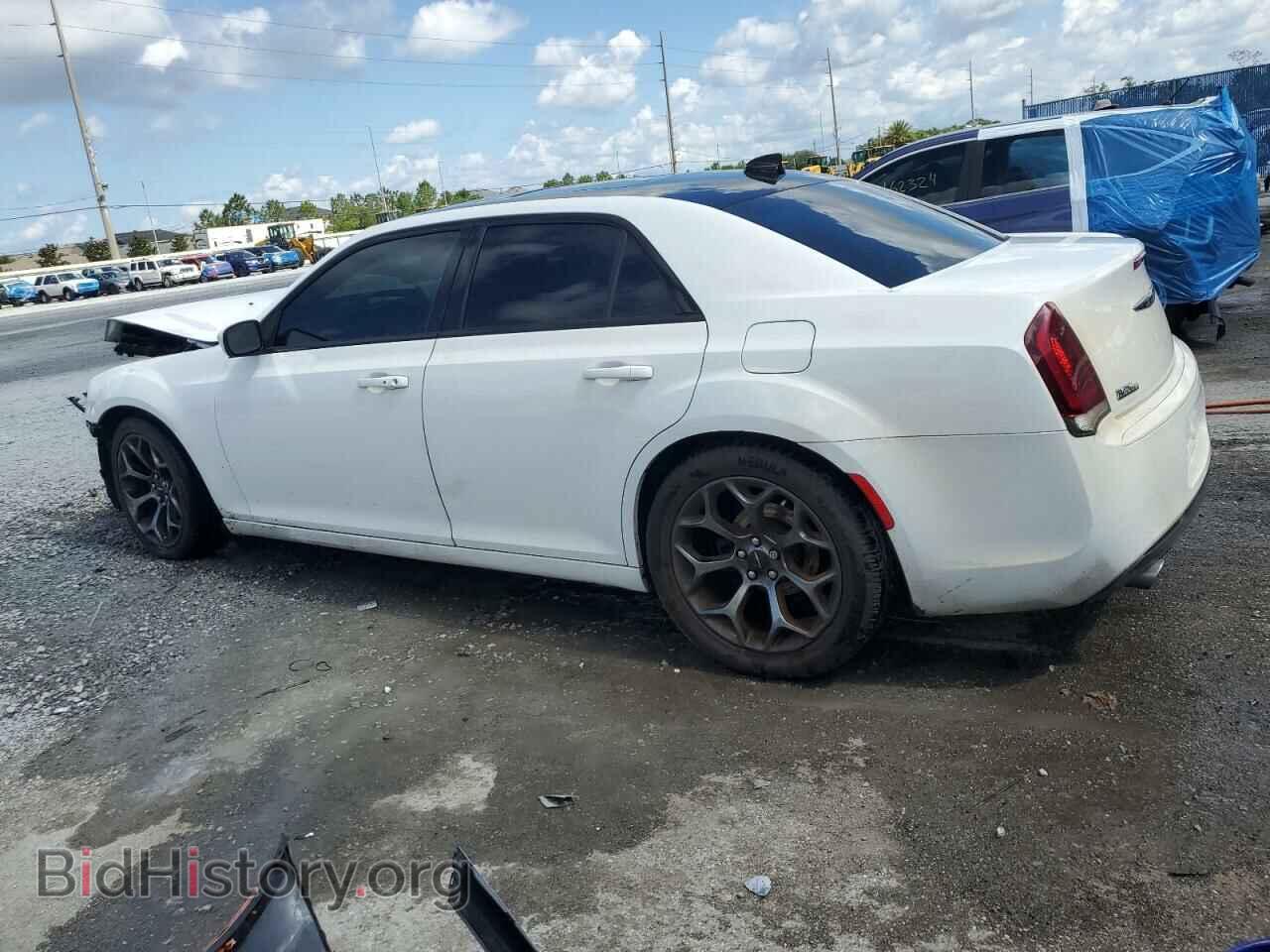 2017 CHRYSLER 300 - VIN: 2C3CCABG8HH507549 - Фото 2