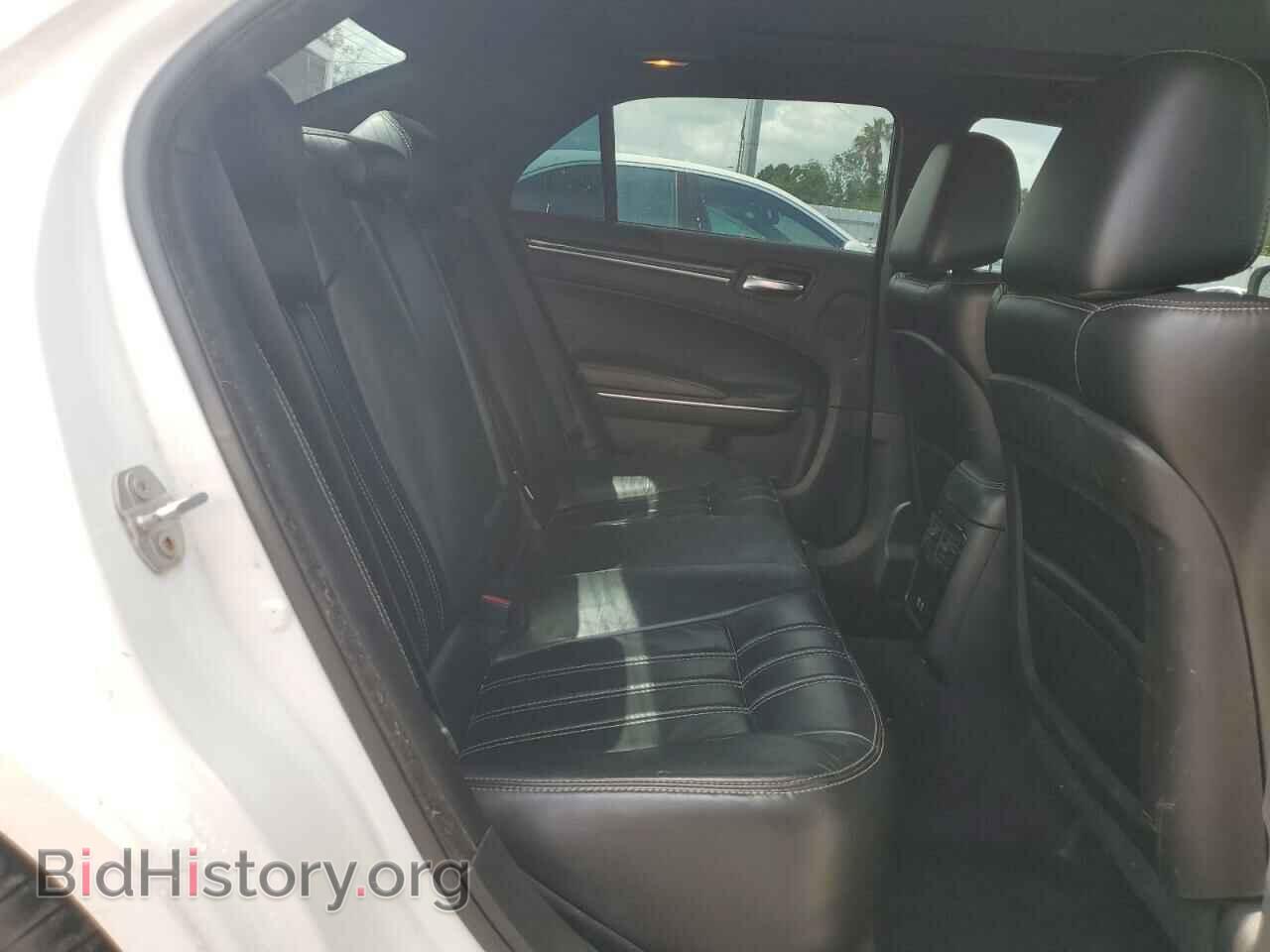 2017 CHRYSLER 300 - VIN: 2C3CCABG8HH507549 - Фото 10