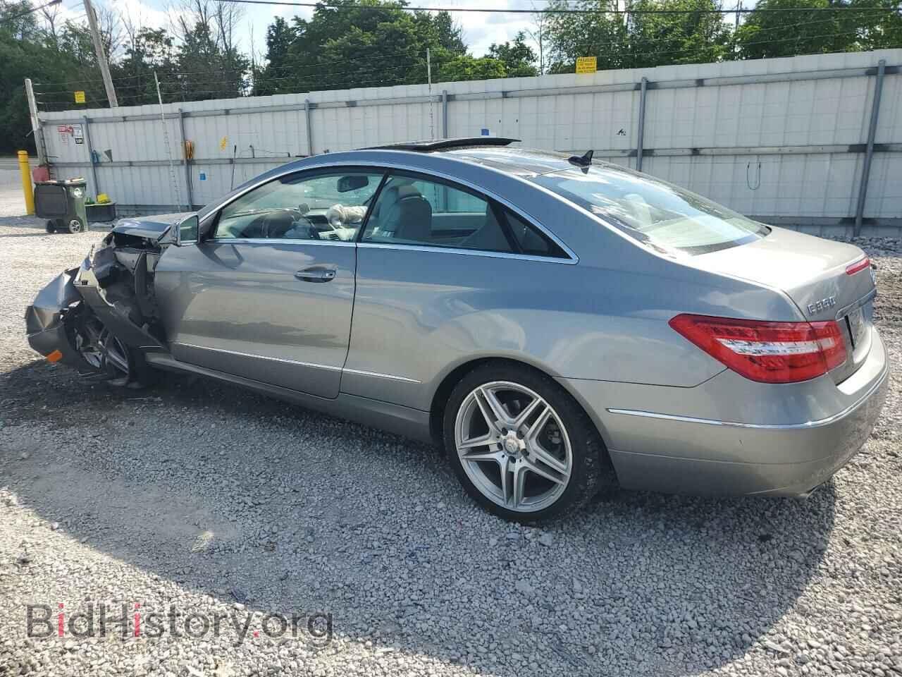 2011 MERCEDES-BENZ E-CLASS - VIN: WDDKJ5GB6BF087256 - Фото 2