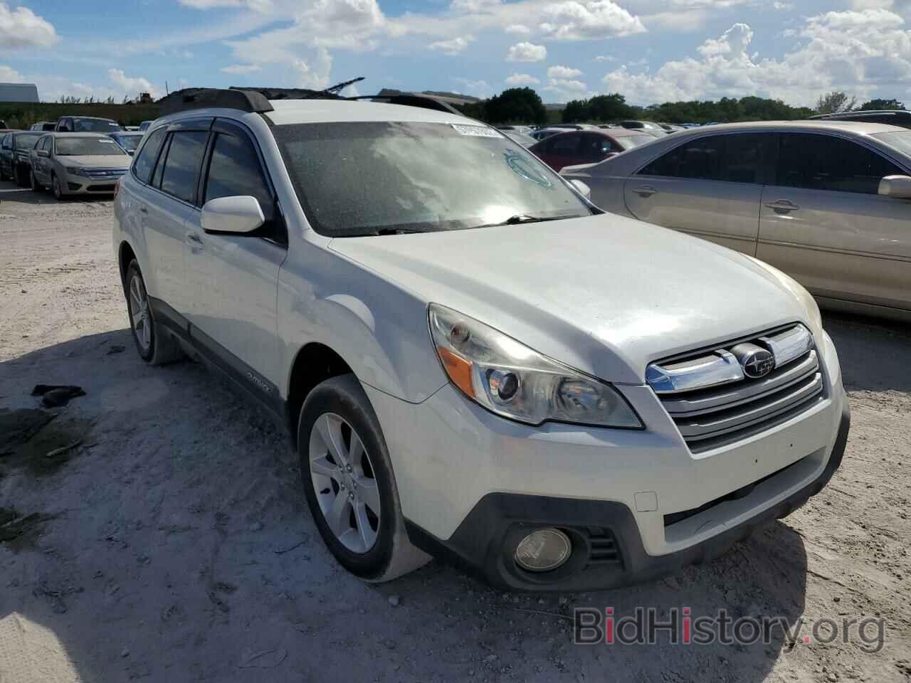 Photo 4S4BRBCC2D3201785 - SUBARU OUTBACK 2013